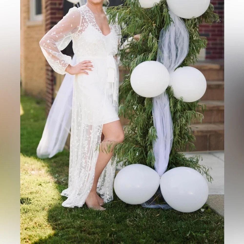 👰🏼‍♀️ Bride Getting Ready Robe - Picture 3 of 4